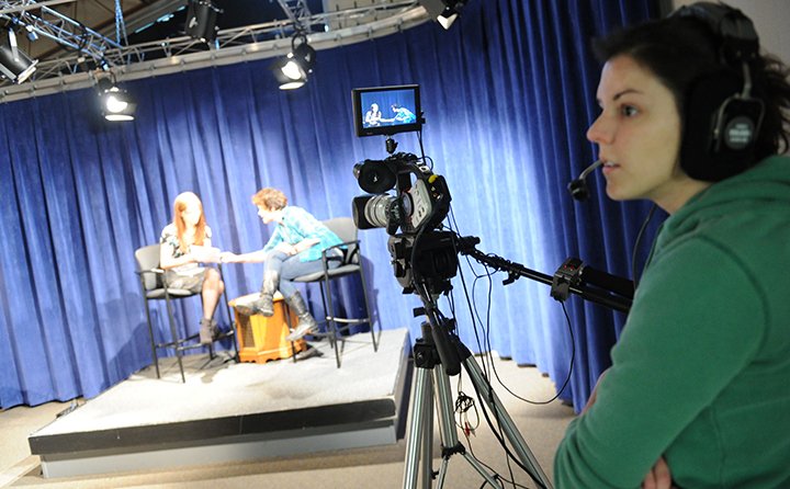 broadcasting2